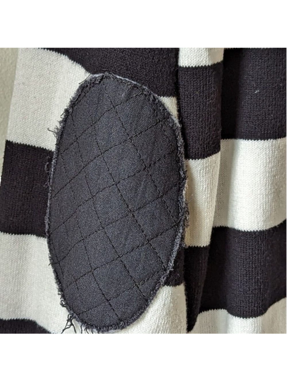 Torrid Stripe Pullover Sweater Quilted Heart Sz 1X - Picture 5 of 8